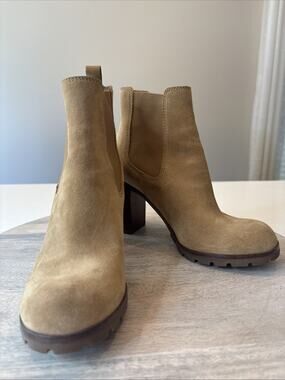 Tory Burch Stafford Suede Ankle Boots Tan Chelsea Lug Sole Wood Block Heel 6.5